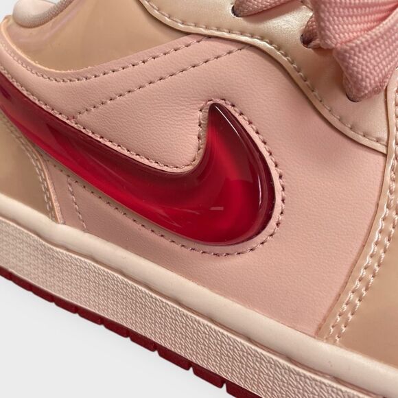 Nike Air Jordan 1 SE Low Patent "Valentine's Day’ HF3174 600 Womens size 8.5 New - Picture 7 of 12
